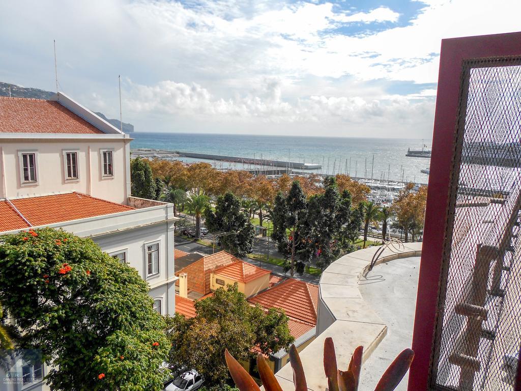 Arriaga Marina Club Apartament Funchal  Extérieur photo